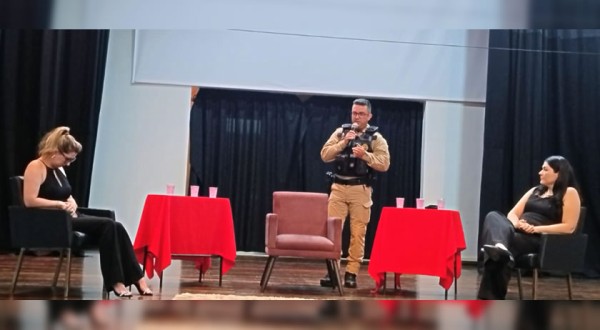 Polícia Militar realiza palestra preventiva para pais de crianças de 0 a 12 anos