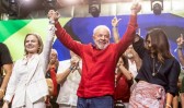 Em evento dos 45 anos do PT, Lula pede defesa da democracia