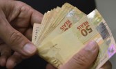 Auxílio Brasil é liberado para beneficiários com NIS final 4