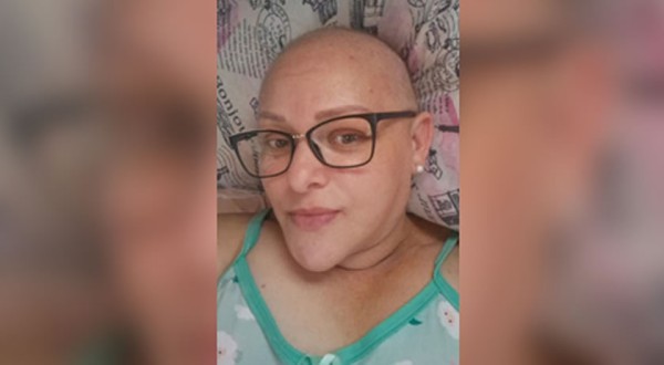 Comunidade se mobiliza em almoço beneficente para ajudar Sandra Mara da Rosa na luta contra o câncer