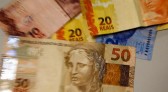 Salário mínimo sobe para R$ 1.302 em 1º de janeiro