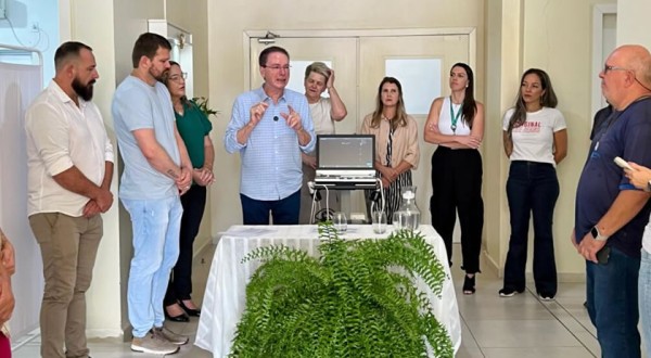 UPA 24 horas reforça atendimento com novo aparelho de ultrassonografia móvel