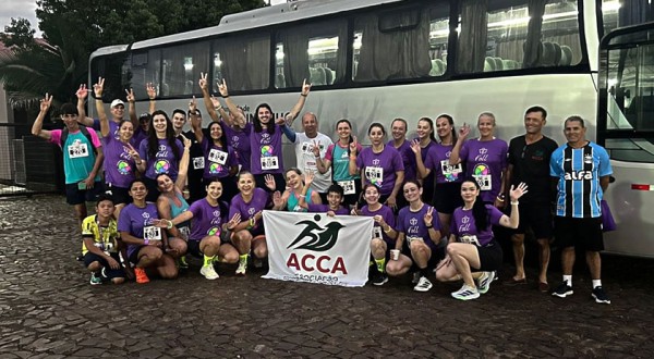 Atletas de Chopinzinho conquistam pódios na Neon Night Run em Santa Catarina