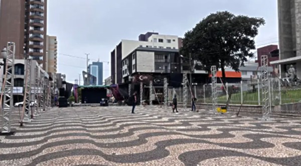 Eventos  Show do Trabalhador acontece na noite desta quinta-feira (30)