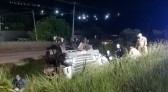 Motorista morre em tombamento de carreta