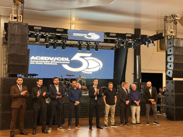 Acefb marca presença nos 50 anos da Associação Empresarial de Dois Vizinhos