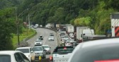 Retorno do litoral provoca longos congestionamentos em rodovias de Santa Catarina