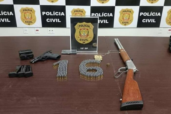 PCDF apreende arsenal com oito armas e mil munições após cassação de registros de CACS