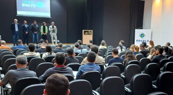 Francisco Beltrão recebe etapa da Jornada BIM Paraná 4.0 voltada à modernização de obras públicas