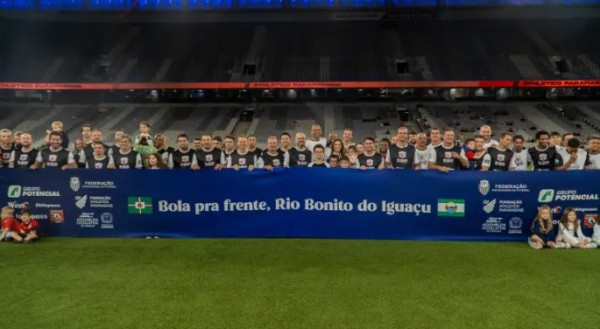 Ídolos do futebol paranaense se unem em jogo solidário para ajudar Rio Bonito do Iguaçu