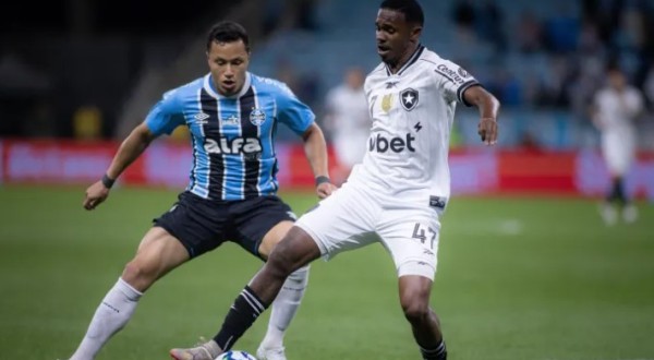 Botafogo tenta quebrar jejum como mandante diante do Grêmio