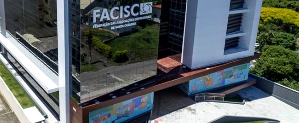 Acefb leva lideranças de Beltrão a encontro nacional em Florianópolis