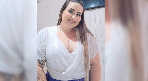 Jessica tem a missão de revelar a beleza única de mulher