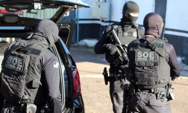 Operação em Francisco Beltrão fiscaliza veículos, materiais e mantimentos destinados a detentos