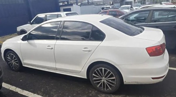 Veículo usado em roubo em Chapecó é apreendido pela Polícia Civil