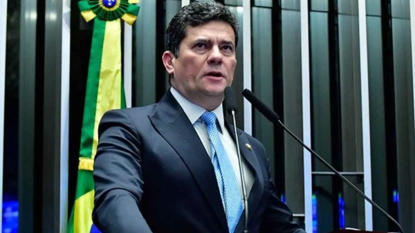 Oito integrantes do PCC são condenados por tentativa de sequestro de Moro