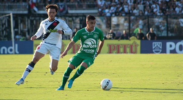 Chapecoense e Vasco ficam no empate