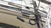 Procon cobra retirada de fios inutilizados