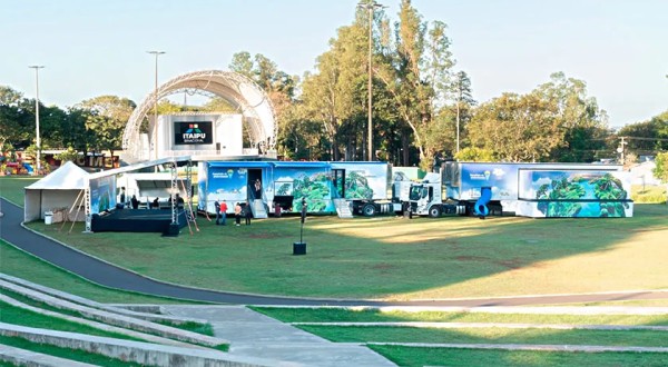 Itaipu promove Tarde da Família no Gramadão da Vila A