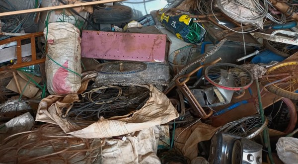 Homem é preso por interceptação de fios de cobre em Mangueirinha