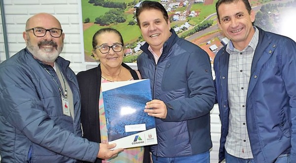 Parceria facilita emissão da escritura da casa própria em Coronel Vivida