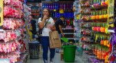 Comércio do Paraná cresce o dobro da média nacional em 2026, aponta IBGE