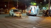 Colisão entre carro e moto deixa homem ferido no bairro Cango