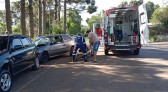 Homem é esfaqueado em briga de bar e ao fugir sofre acidente de carro