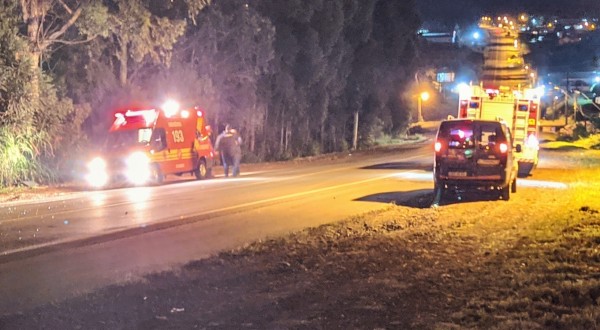 Homem fica gravemente ferido após ser ejetado de automóvel na serra do BNH