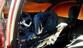 Homem é preso por incendiar carro e praticar vandalismo