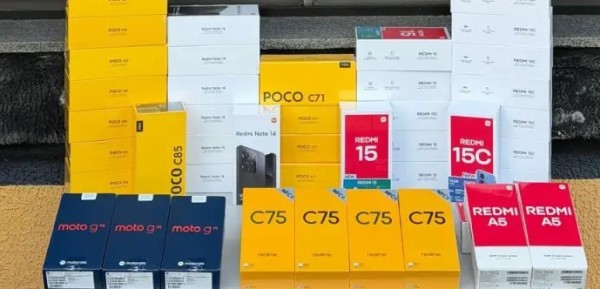 Polícia Rodoviária apreende 55 eletrônicos em ônibus na PRC-158