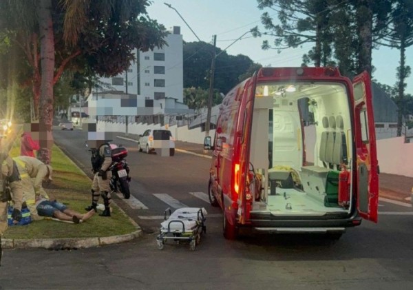 Homem fica ferido após atropelamento na Avenida Cristo Rei