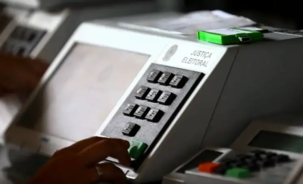 Eleitores têm até 6 de maio para regularizar situação eleitoral antes das eleições de outubro