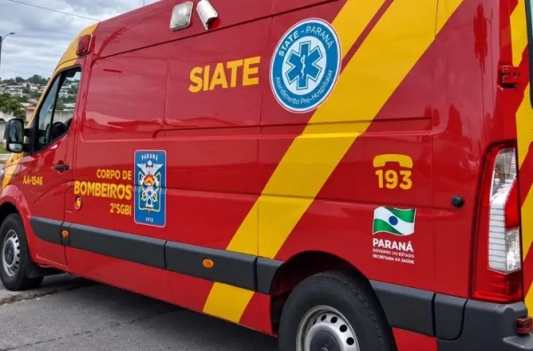 Menino de 11 anos fica ferido após colisão entre bicicleta e camionete