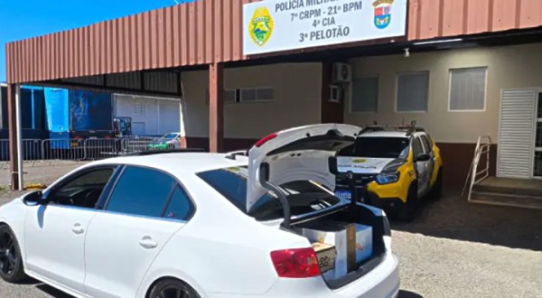 PM apreende 53 caixas de vinho estrangeiro durante abordagem na PR-181