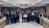 Professor Evaristo recebe título de cidadão honorário do Paraná