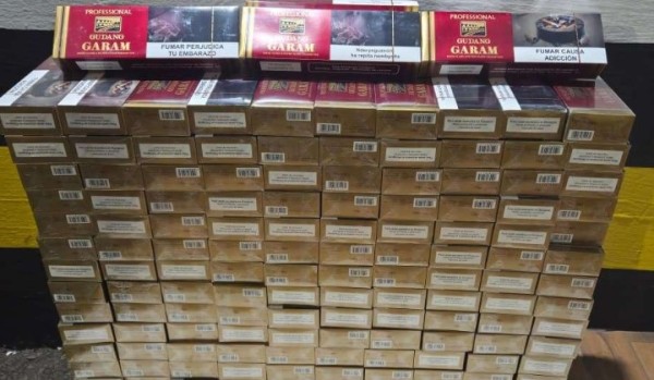 BPRv apreende cerca de 170 pacotes de cigarros com passageira de aplicativo