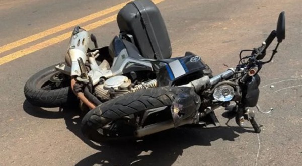 Acidente entre moto e caminhão é registrado no Contorno Norte