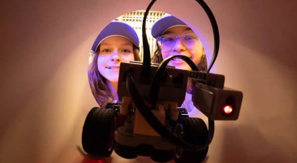 Sanepar vai levar criadoras de robô “caça-vazamentos” para Olimpíada Mundial de Robótica