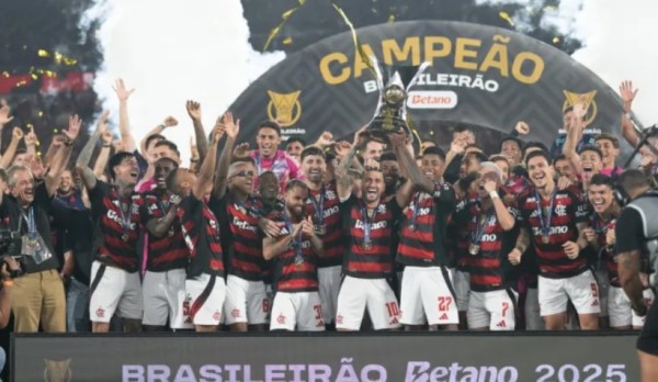 Flamengo vence o Ceará e conquista o Campeonato Brasileiro de 2025