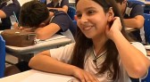 Brasileira de 11 anos cria fórmula simples para calcular raiz quadrada e sai em revista científica