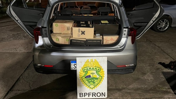 BPFRON apreende veículo carregado com vinho em Barracão-PR