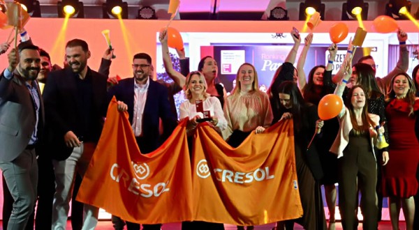 Cresol é reconhecida como melhor empresa para trabalhar no Paraná pelo GPTW