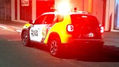 Mulher é detida após agredir companheiro com faca