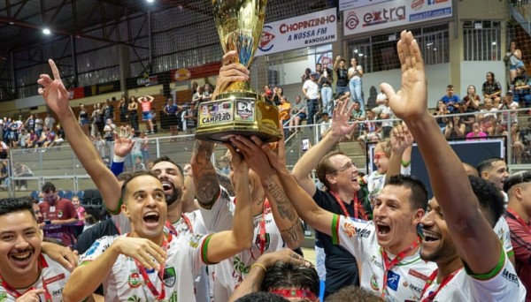 ACEL Chopinzinho é campeã da 1ª Copa Tonhão de Futsal