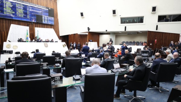 Alep aprova ampliação dos Colégios Cívico-Militares no Paraná