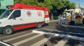 Colisão entre carro e moto deixa motociclista ferido no bairro Industrial