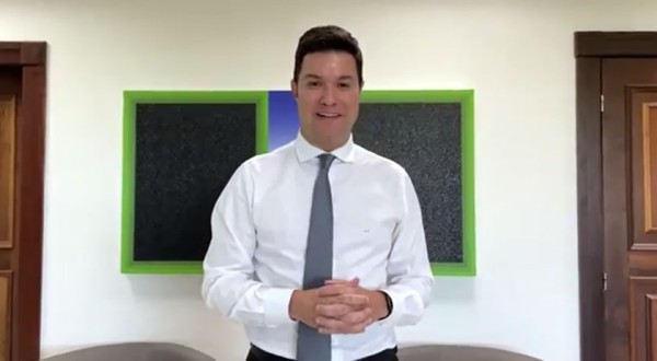 Novo PDE vai oferecer formação a distância para professores do Paraná