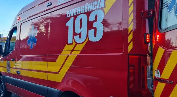 Homem fica ferido após queda de aproximadamente seis metros