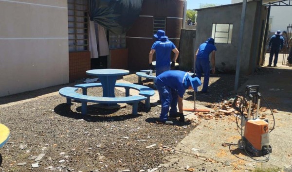 Paraná coloca presos para reconstruir escolas e Apae de Rio Bonito do Iguaçu